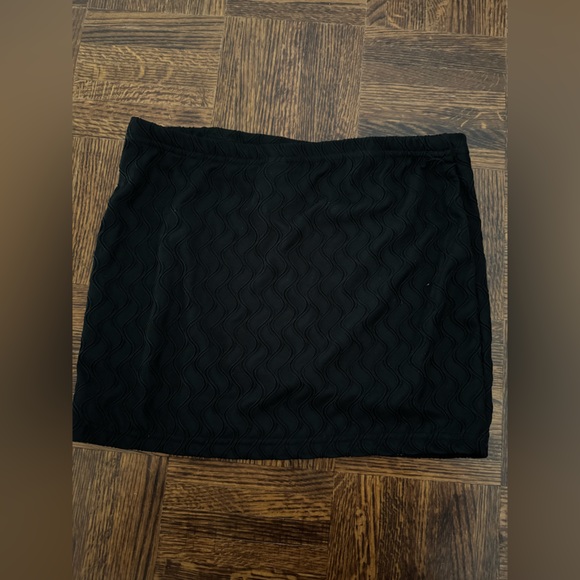 SHEIN SPLIT HEM MINI SKIRT IN BLACK SIZE SMALL KNITTED SLIM FIT STRETCHY FABRIC - Picture 8 of 8